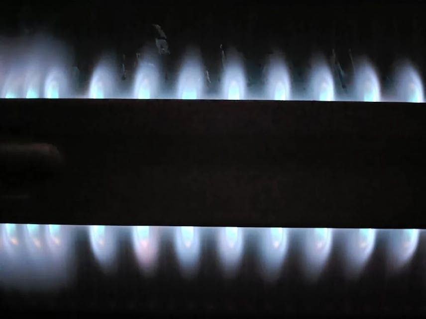 مجموعة غاز بخمس شعلات مع شواية وفرن