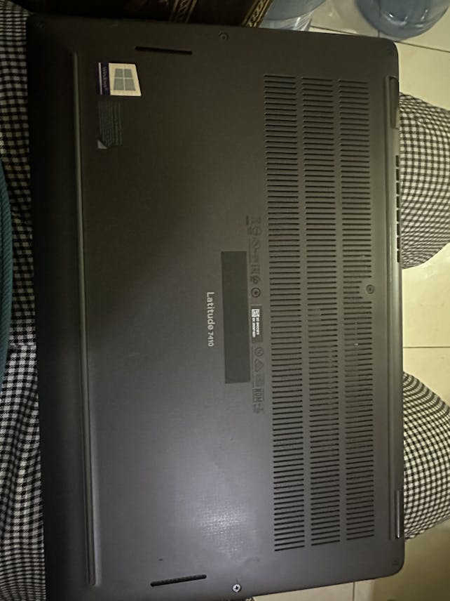 ديل خط العرض 7410