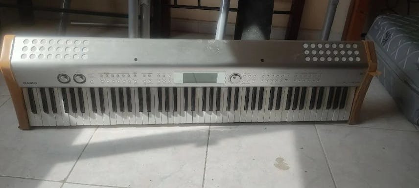 Casio Eastern & Western Keyboard – Stereo Sound