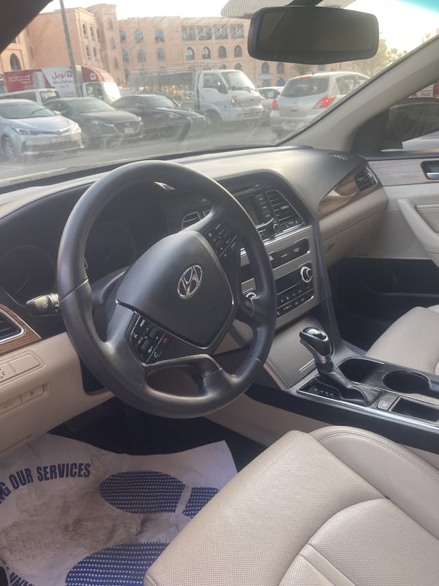 Hyundai Sonata 2015 Full Option in Perfect Condition
