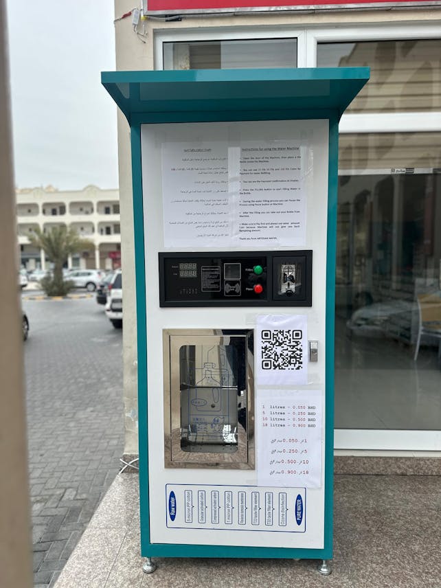 Water vending machine. Device.