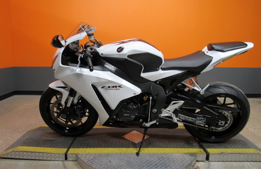 2014 HONDA CBR1000RR 22