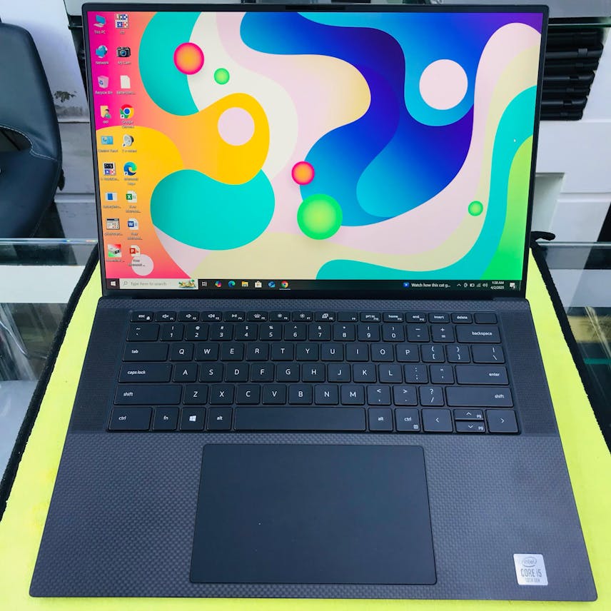 Dell Precision 5550 - High-Performance Workstation!