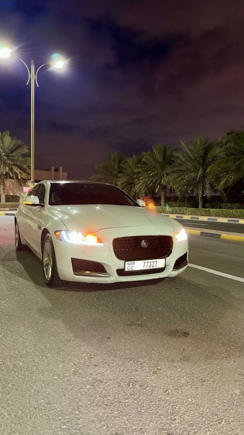 Jaguar XF 2018 – Full Option