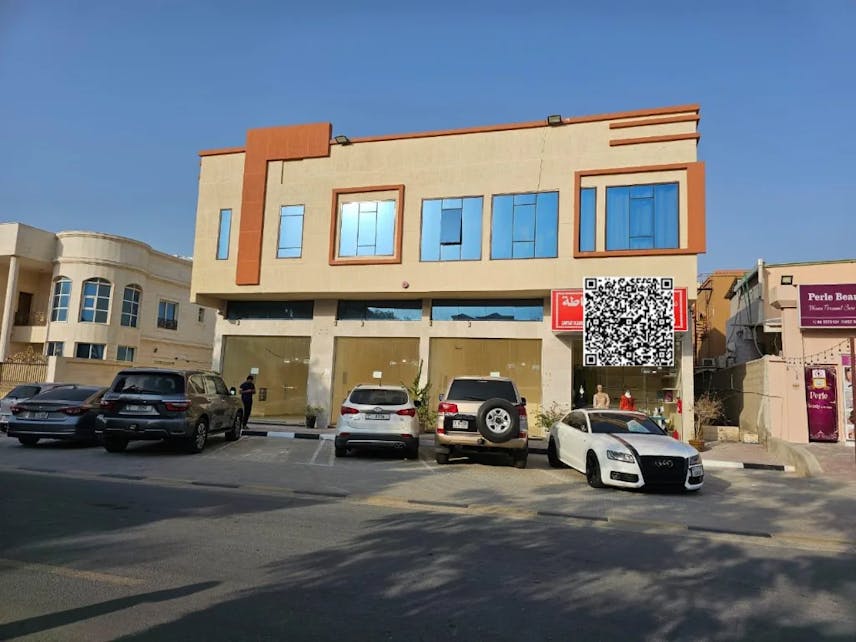 مبنى جديد للبيع في عجمان