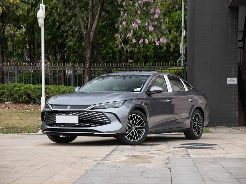 BYD Qin L DM-i / EV 2025 Edition