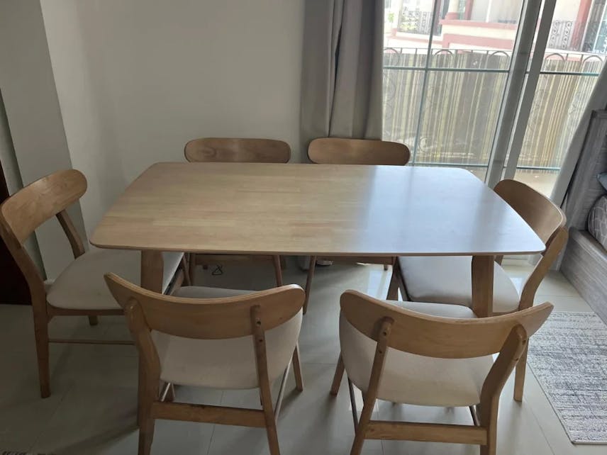Wooden Dining Table for 6 – Like New