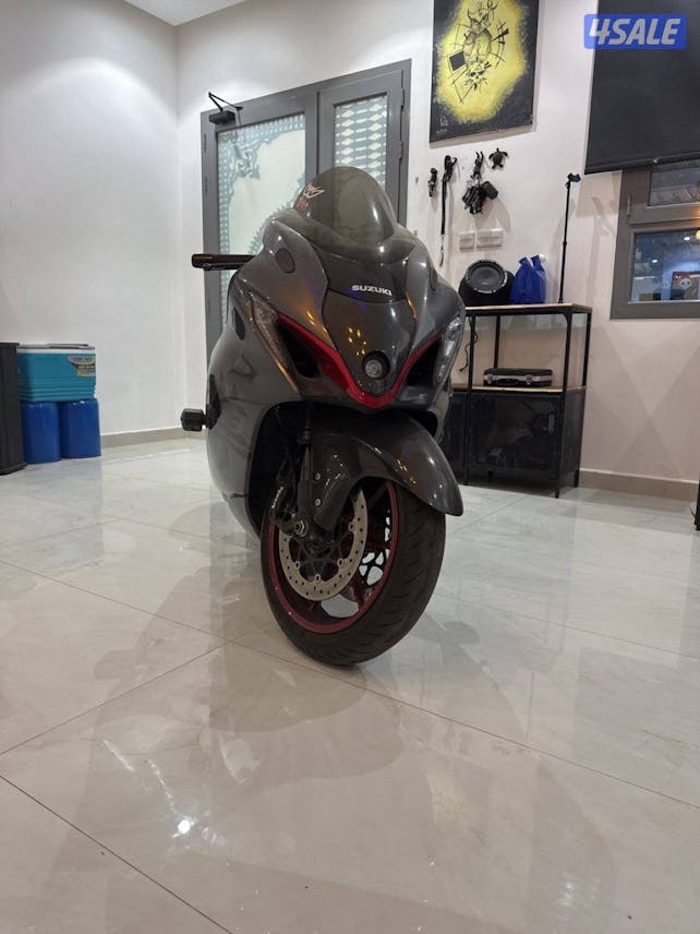 For Sale: 2023 Suzuki Hayabusa – Fully Modified