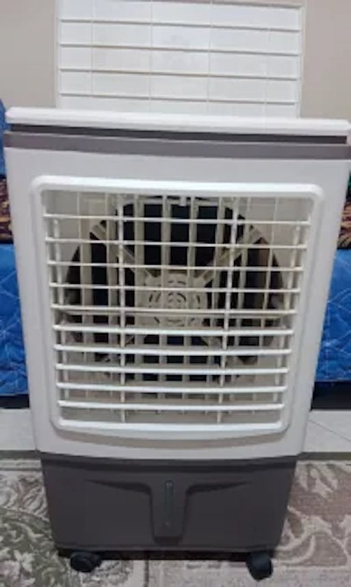 For Sale: Air Conditioner (Excellent Condition)
