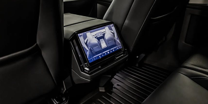 Rent Tesla Cybertruck in Dubai for 3000AED/Day