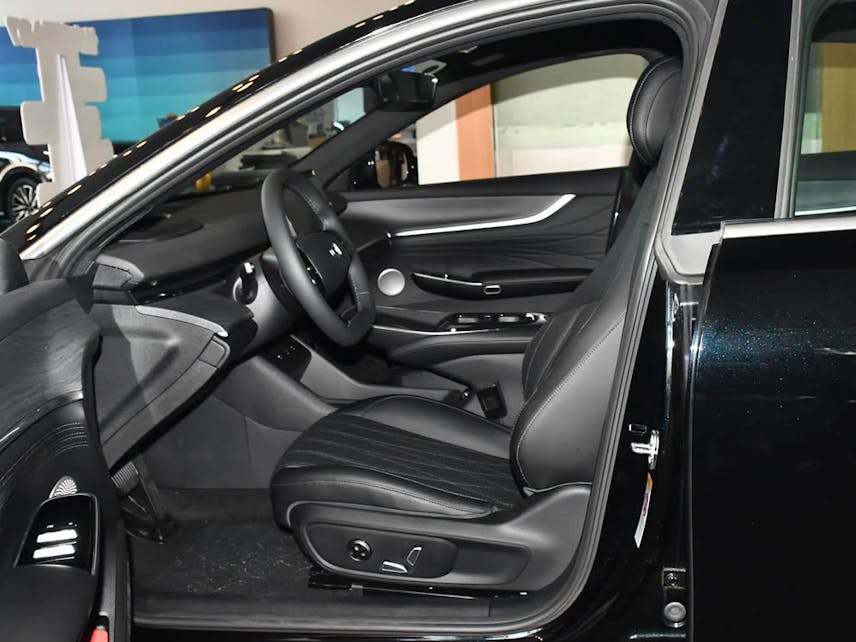 Changan Qiyuan A07 REEV/EV 2025