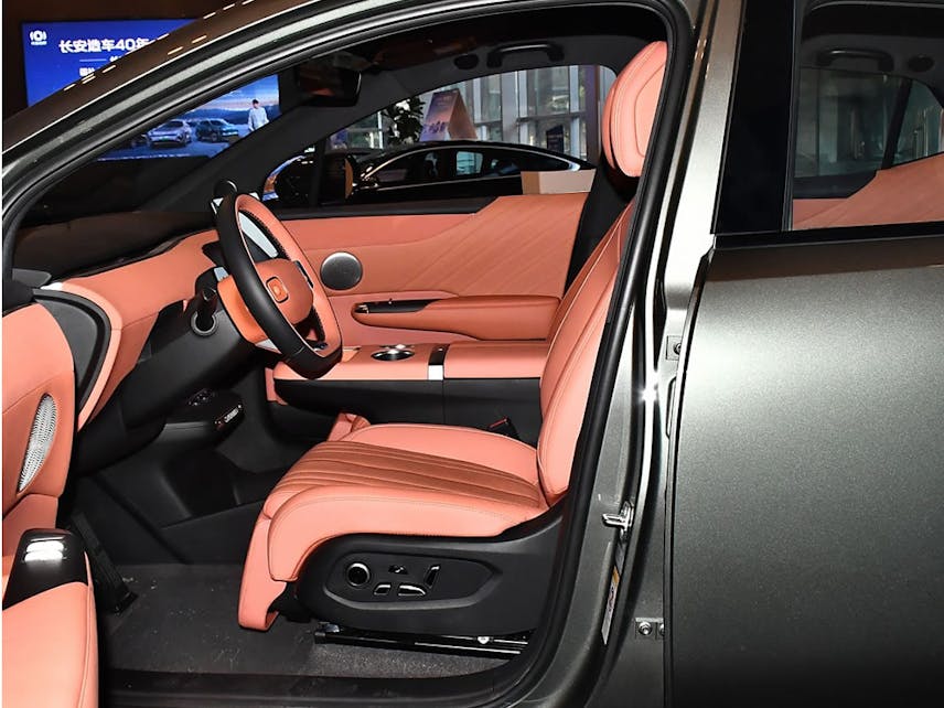 Changan Qiyuan E07 REEV/EV 2025