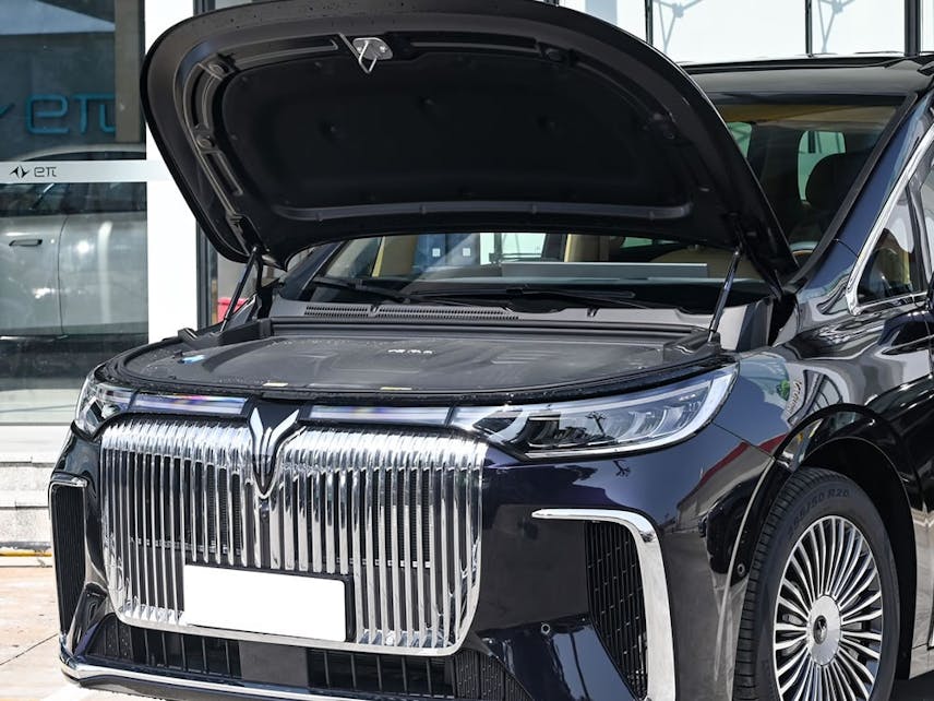 Voyah Dreamer EV 2025