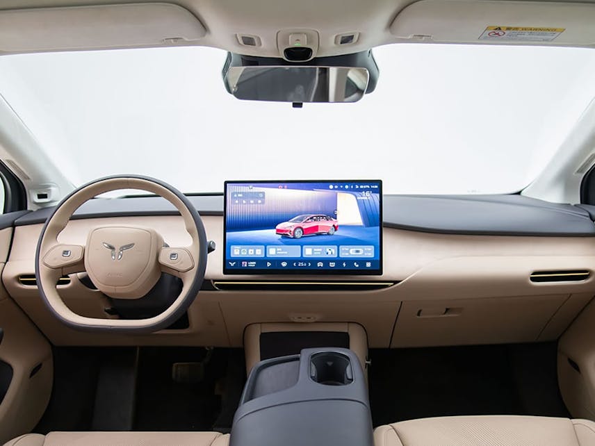 Hongqi Tiangong 05 EV 2025