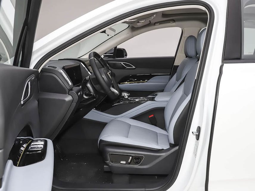 Hongqi HS3 PHEV 115 2024