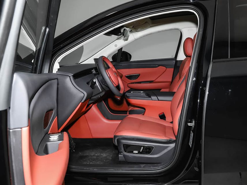 Hongqi Tiangong 06 EV 2025