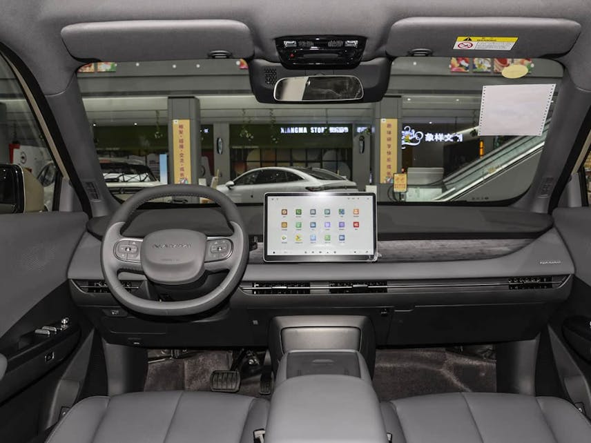 DongFeng NAMMI 06 EV 2025