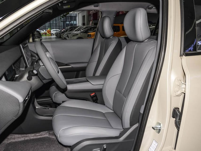 DongFeng NAMMI 06 EV 2025