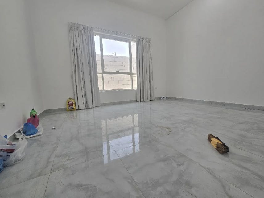 2-Bedroom Apartment with Private Entrance in Villa