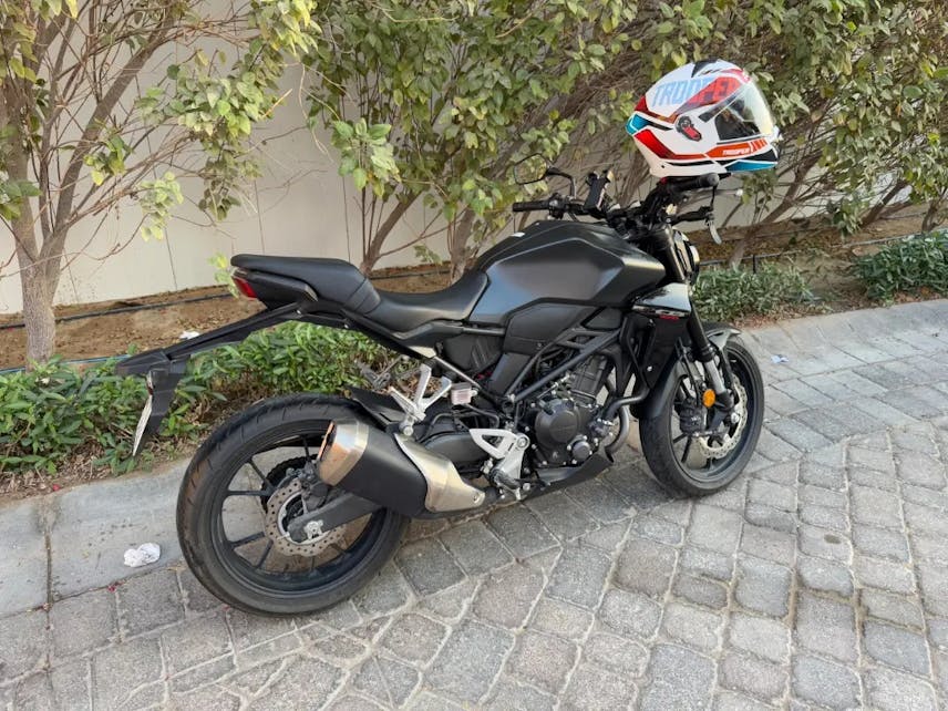Motorcycle for Sale – Almost Brand New