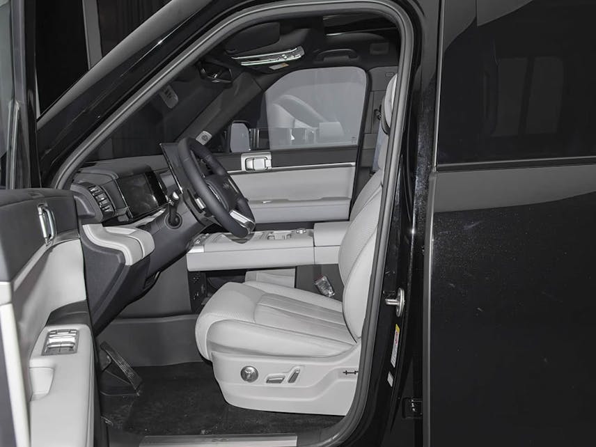 Formula Leopard Titan 7 EV 2025