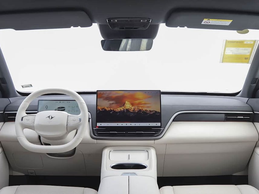 DongFeng eπ008 EV 2026 new