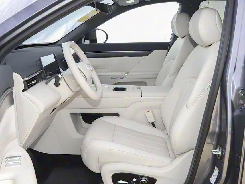 DongFeng eπ008 EV 2026 new