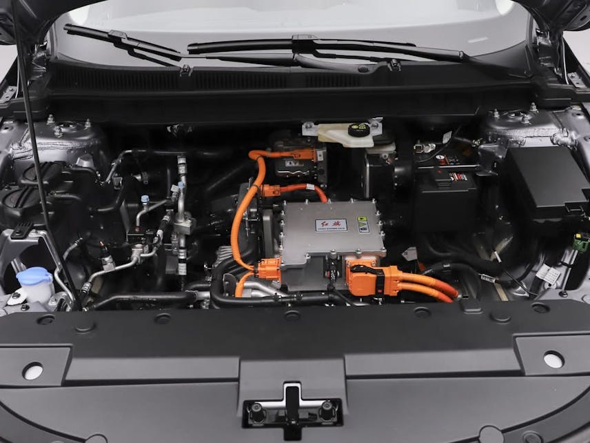 Hongqi E-QM5 EV 2025