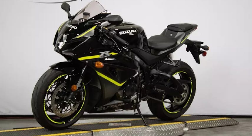 suzuki GSXR